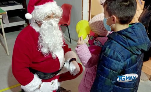 Lanciano: boom vaccini dei bambini con Babbo Natale, scendono i positivi