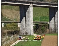 San Vito: cade dal ponteggio sotto il viadotto A14, ricoverato con elisoccorso