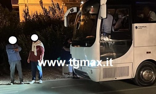 Fossacesia: dopo cena percorrono in autobus la Via Verde, multato l’autista