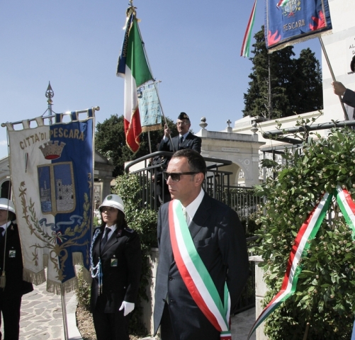 Pescara commemora vittime dei bombardamenti del ’43