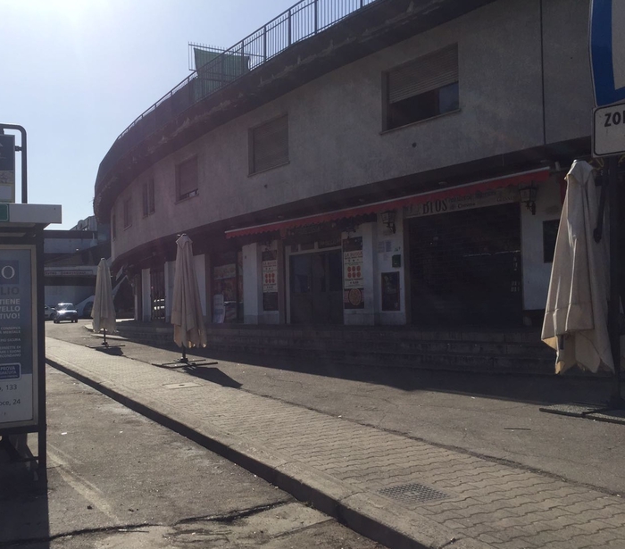 Individuati gli aggressori del giovane accoltellato a Chieti, mentre fuggono sbandano con l’auto e si feriscono