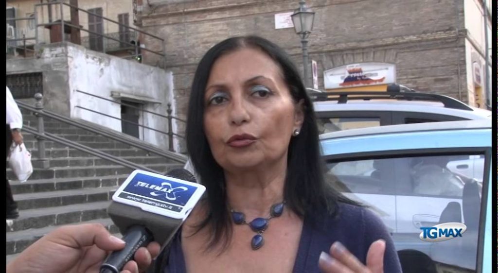 Anna Rita, se fossi extracomunitaria avrei tutto