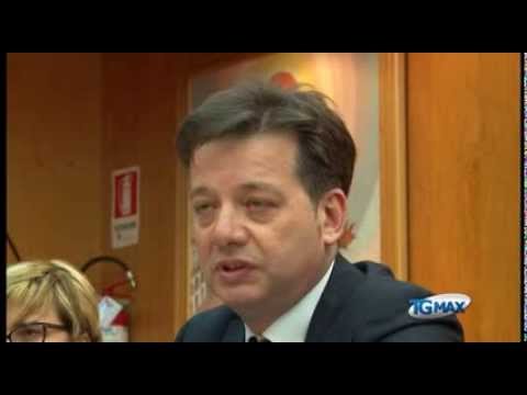 Bozza a Pupillo: cambia tutto o dimettiti