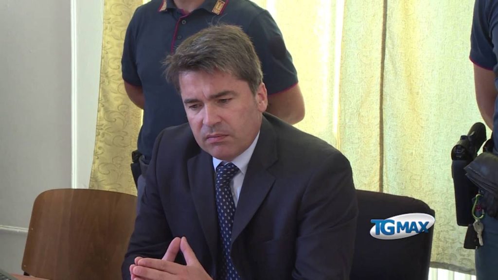 Chieti: la squadra mobile arresta lo scippatore seriale