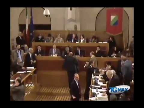 Consiglio regionale approva bilancio previsione