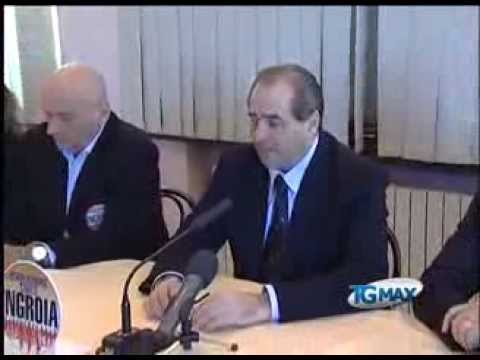Di Pietro (Idv) tra tasse, Mps, Monti e Berlusconi