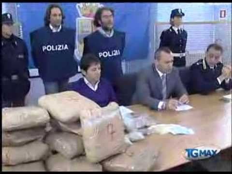 Droga a domicilio con sms, arrestato albanese