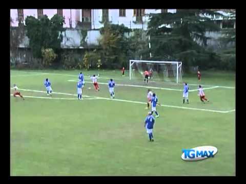 Eccellenza, Amiternina in vetta