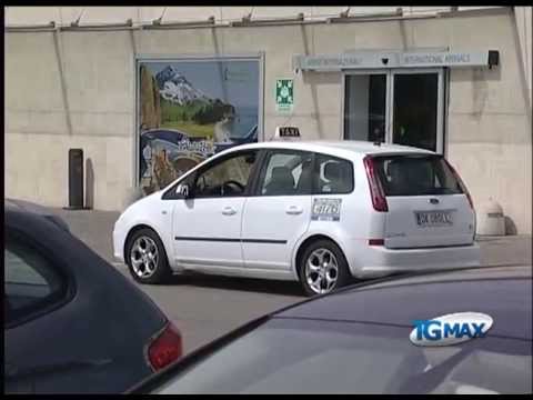 Guerra dei taxi: dopo la rissa, lo sciopero