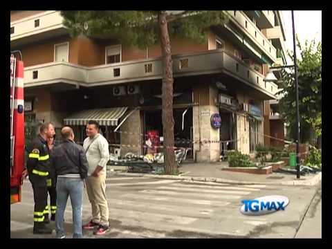 Incendio doloso distrugge gelateria