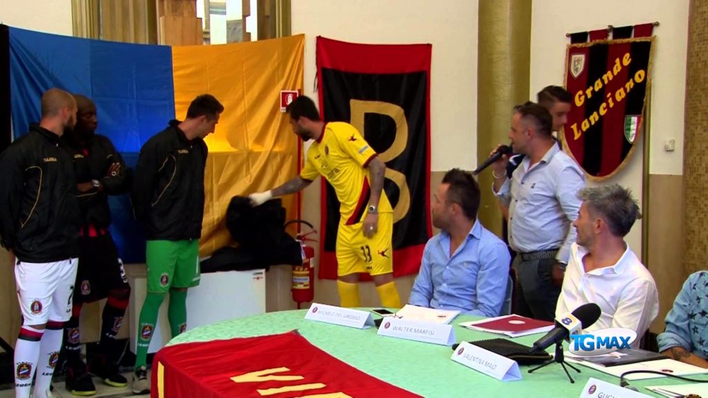 La Virtus si presenta in piazza