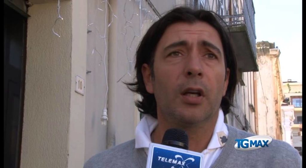 Lanciano: spaccano la vetrina di un negozio, due denunce