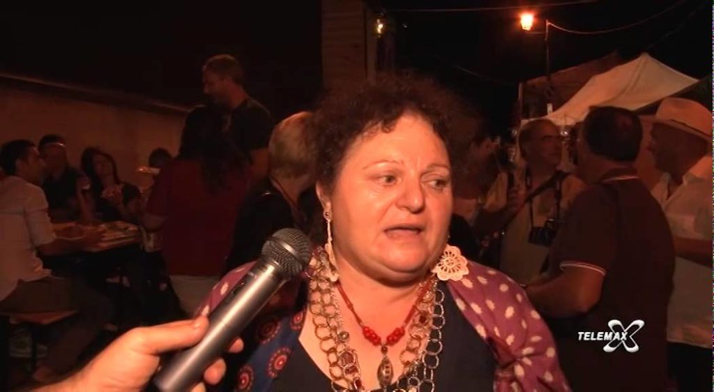 Luzio Monte folk, la zengara di Davetine