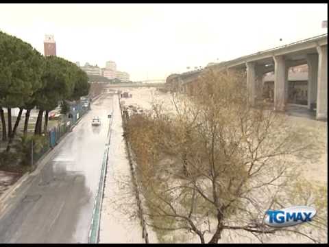 Maltempo a Pescara, chiuse aree golenali