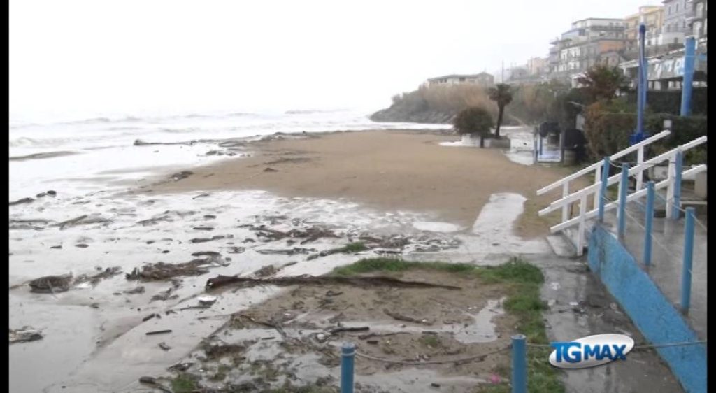 Maltempo flagella la costa frentana