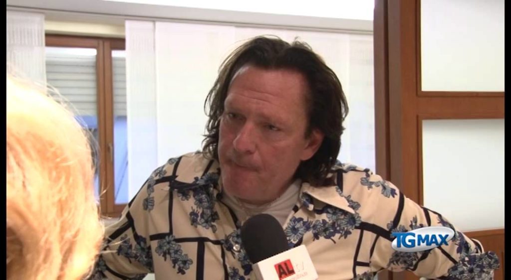Micheal Madsen compra casa a Fallo e trasferisce la residenza da Hollywood
