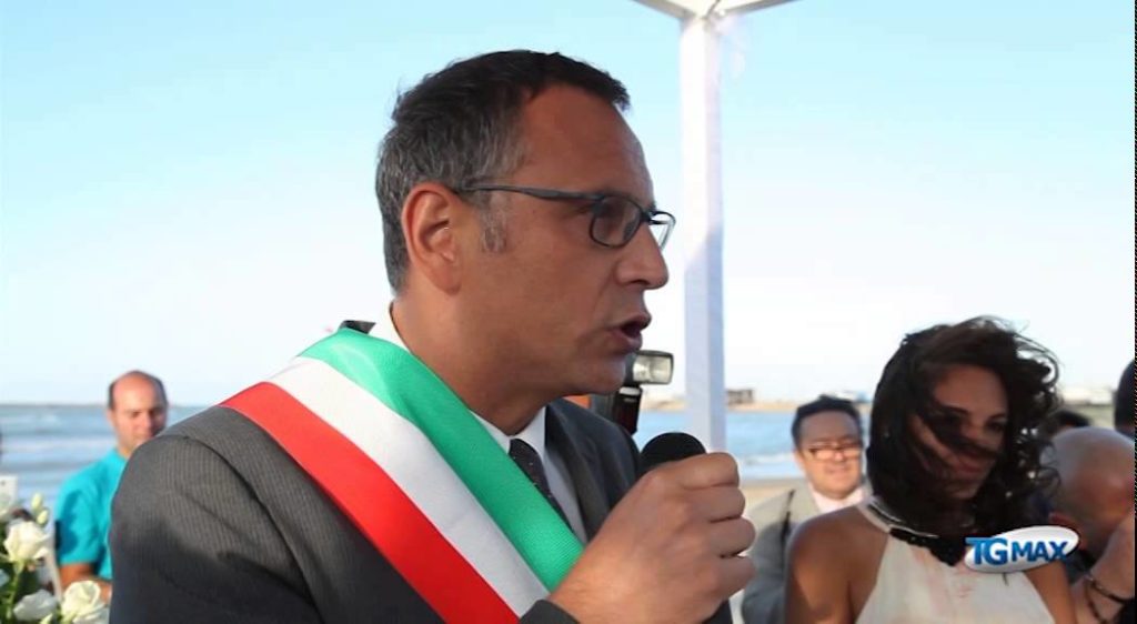 Pescara, il “sì” davanti al mare per Ricardo Caputo e Erica