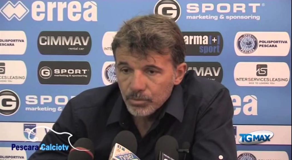 Pescara, presentate le nuove maglie