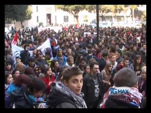 Protesta studenti, scuole più sicure