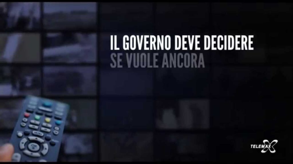 Renzi spegne le Tv locali