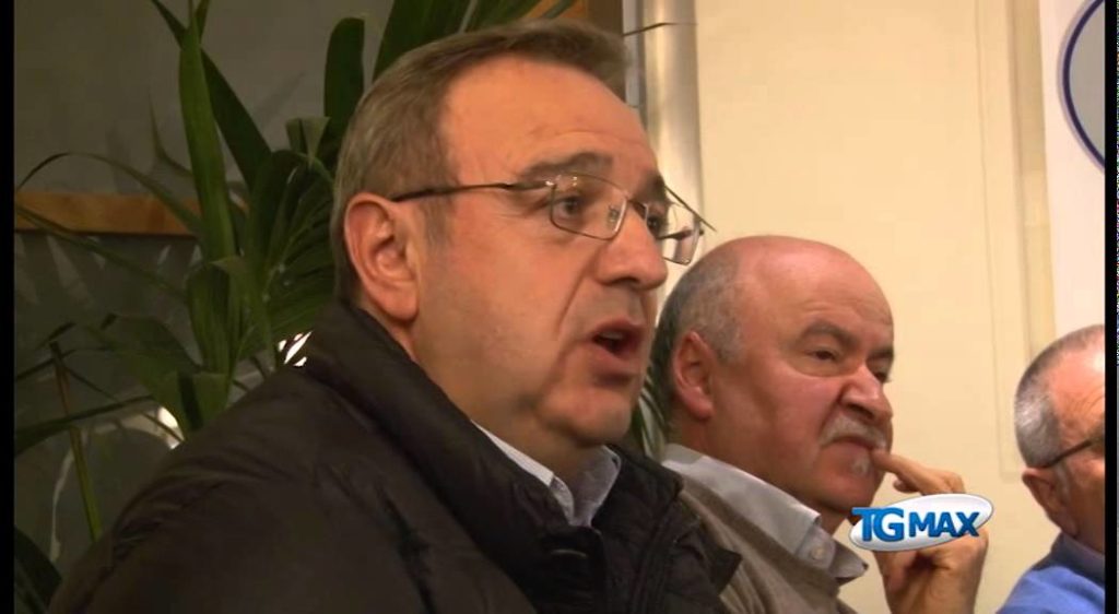 Rifiuti, “qui c’è il monopolio”