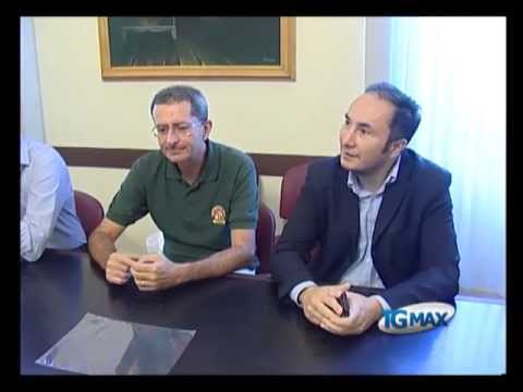 Sit-in di protesta contro saggi in conclave