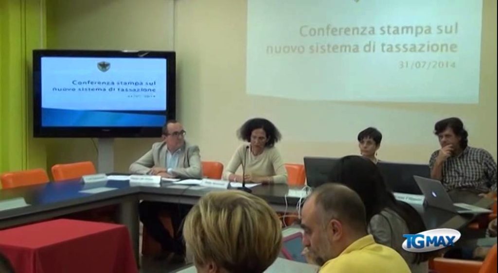 Tasse Univaq, Udu denuncia sperequazioni