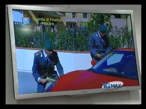 Truffava i debitori di Equitalia, denunciato