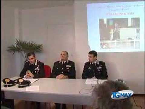 Truffe smartphone e tablet, 7 arresti