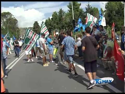 Vertenza Italcementi, manifestazione a Scafa