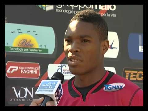 Virtus, Edmund Hottor si presenta