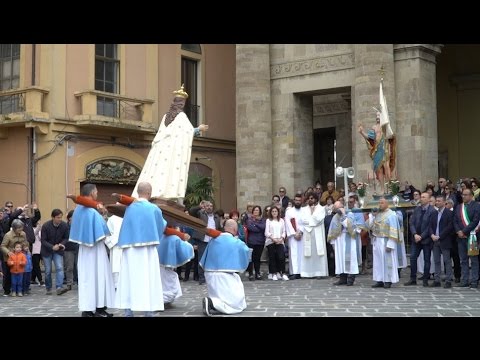 Saluto dei Santi conclude i riti della Pasqua a Lanciano