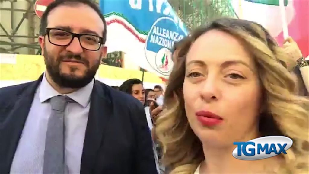 Una vittoria inaspettata, per gli altri: Giorgia Meloni a L’Aquila per Pierluigi Biondi