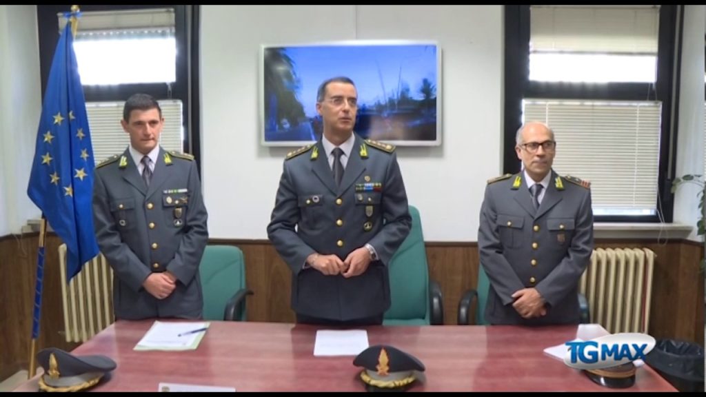 Pescara: arrestati 15 extracomunitari per spaccio di droga, i clienti erano soprattutto italiani