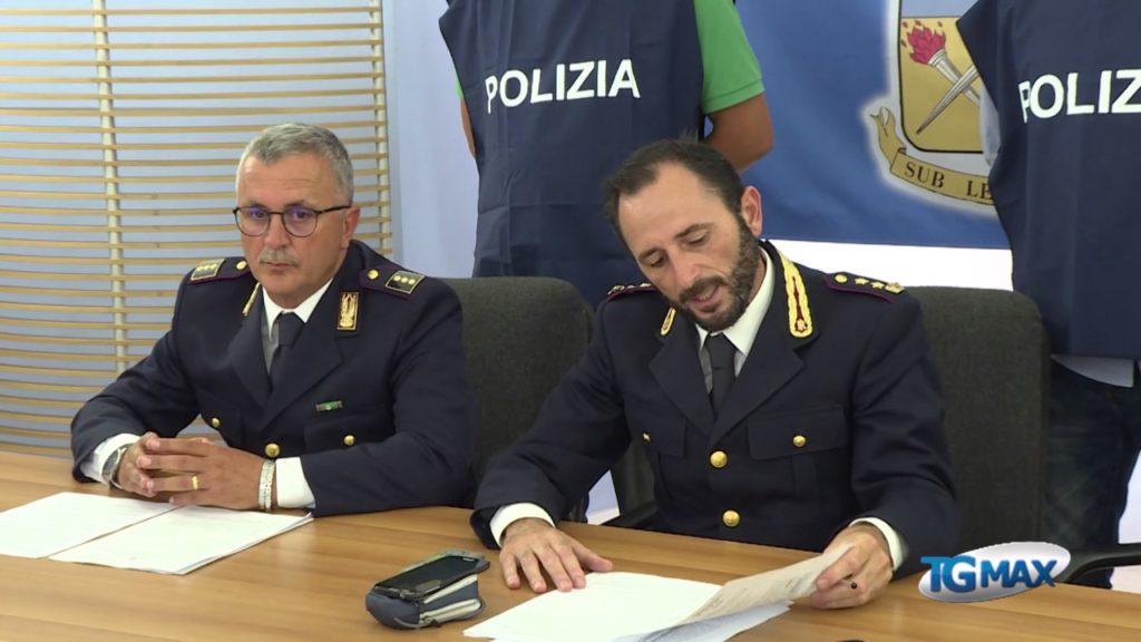 Invitate per una vacanza, le facevano prostituire: arrestati 3 albanesi