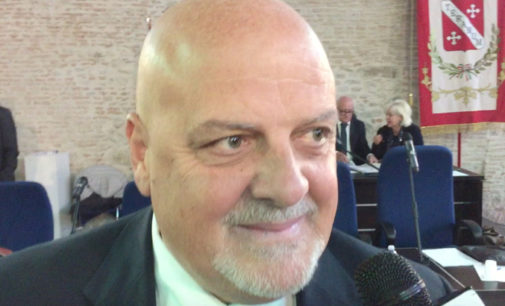 Il consiglio comunale di Teramo è sciolto, in 18 fanno cadere il sindaco Maurizio Brucchi