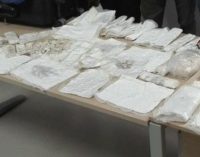 Cocaina dal Sudamerica: arrestati due italiani, obbligo dimora per colombiana
