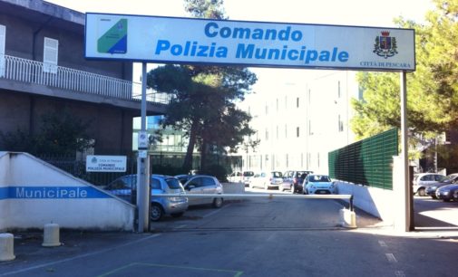Pescara, tre vigili urbani simbolo della legalità