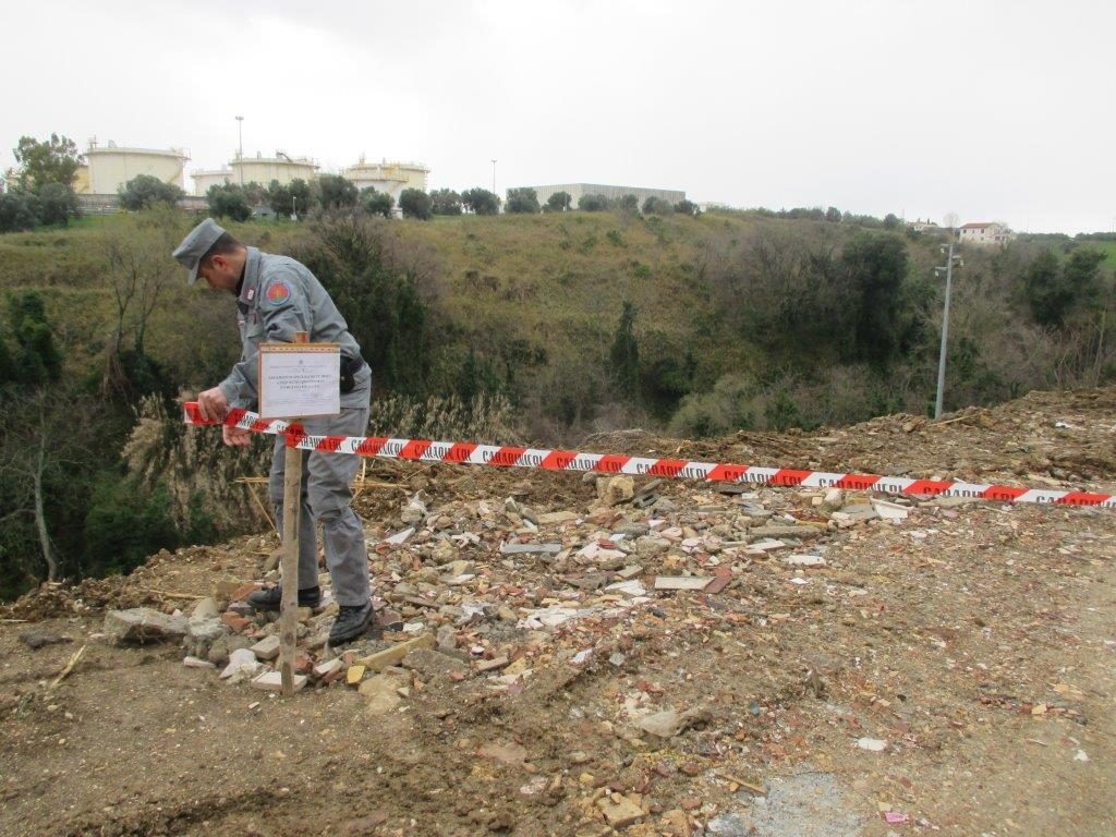 Discarica abusiva a Ortona, una denuncia