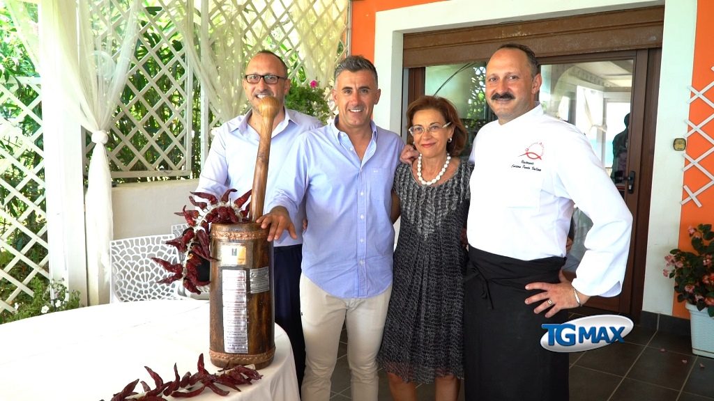 Altino: torna il Festival del peperone dolce con il Palio culinario, otto le contrade in gara per l’ambita piletta