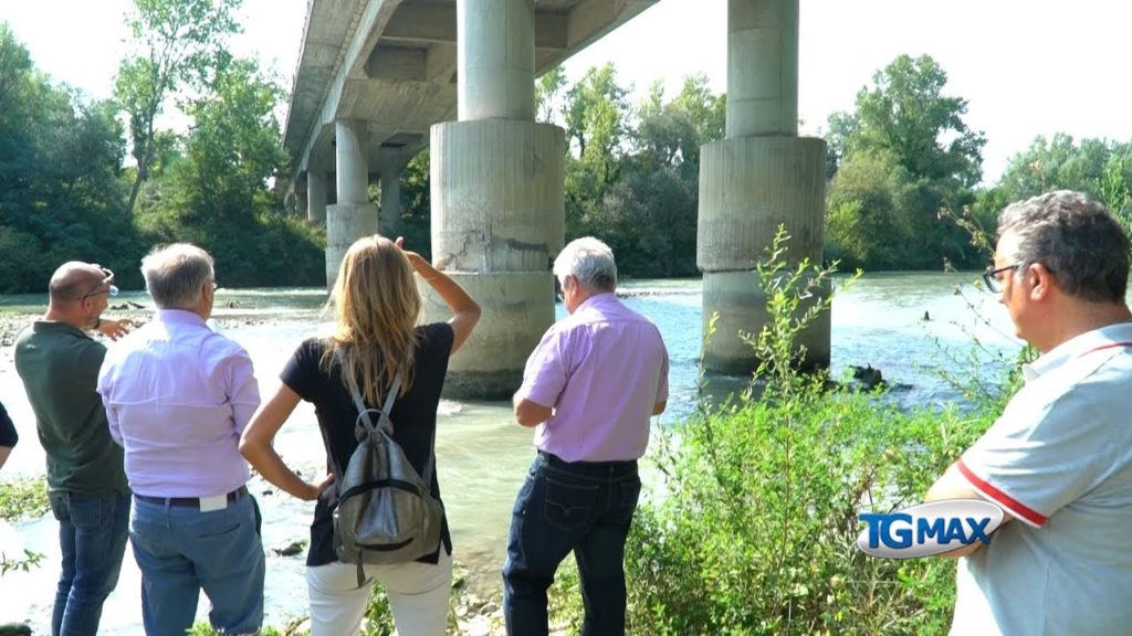 Ponte Nuovo chiuso per tre mesi, il sopralluogo degli ingegneri della Provincia di Chieti