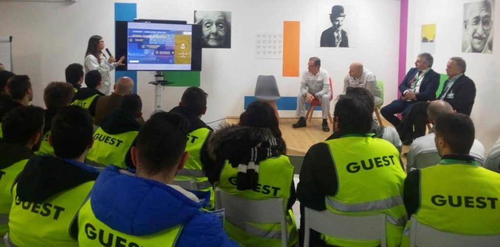 Gli studenti dell’Its Meccanica di Lanciano a lezione in Sevel