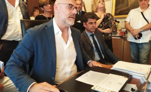 Chieti: Di Primio si è dimesso, Forza Italia assente al consiglio sul bilancio di previsione