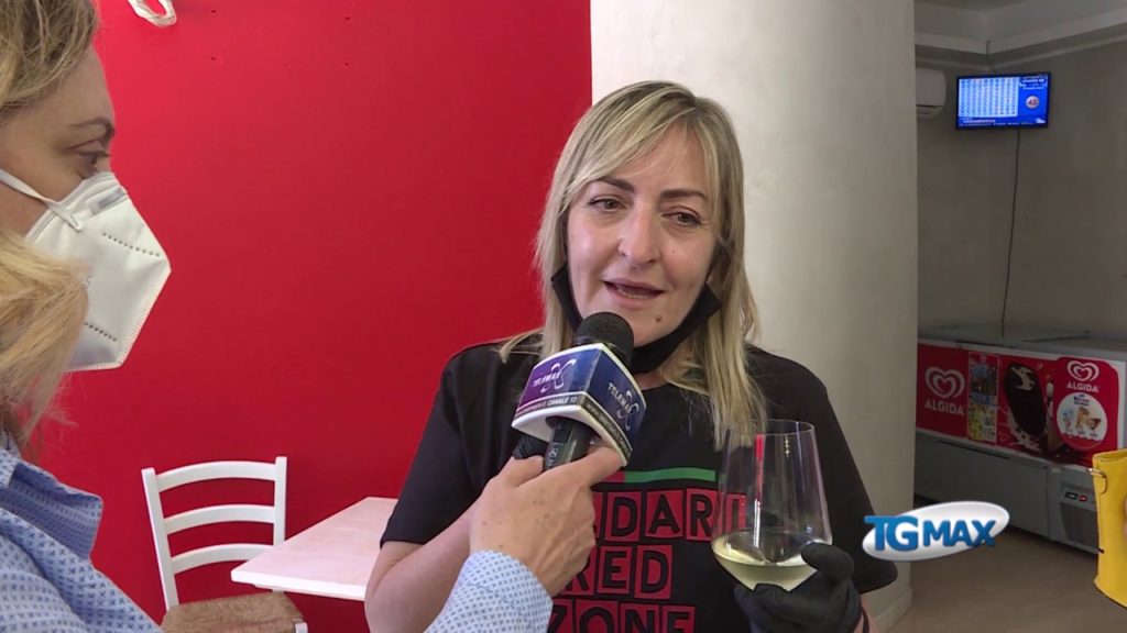 Villa Caldari: il Bar Mascitti riapre dopo il lutto e la zona rossa