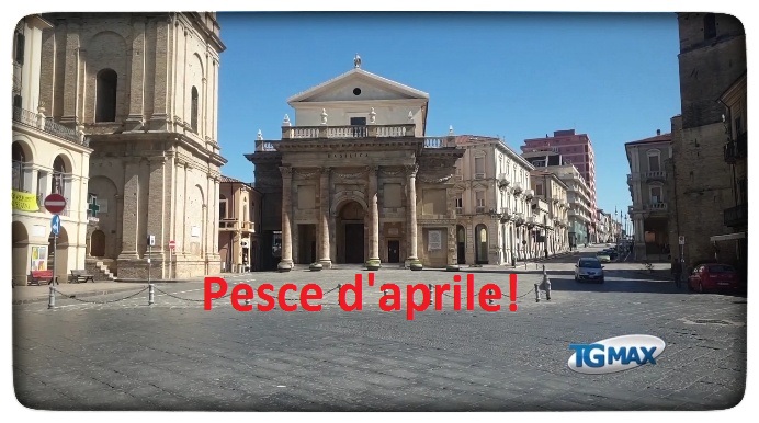 Lanciano: in tanti abboccano al pesce d’aprile, ma piazza Plebiscito non è in vendita