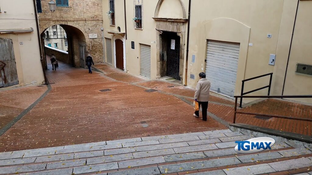Lanciano: sesso all’aperto in centro, adolescenti protagonisti