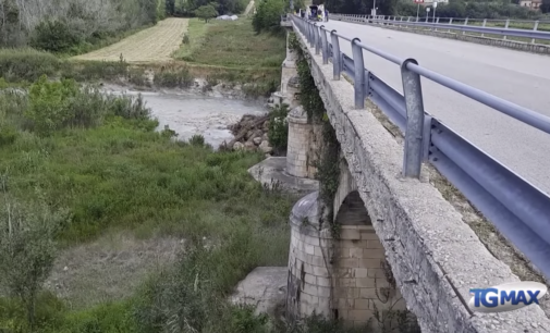 Altino: rimane ancora chiuso il ponte sull’Aventino