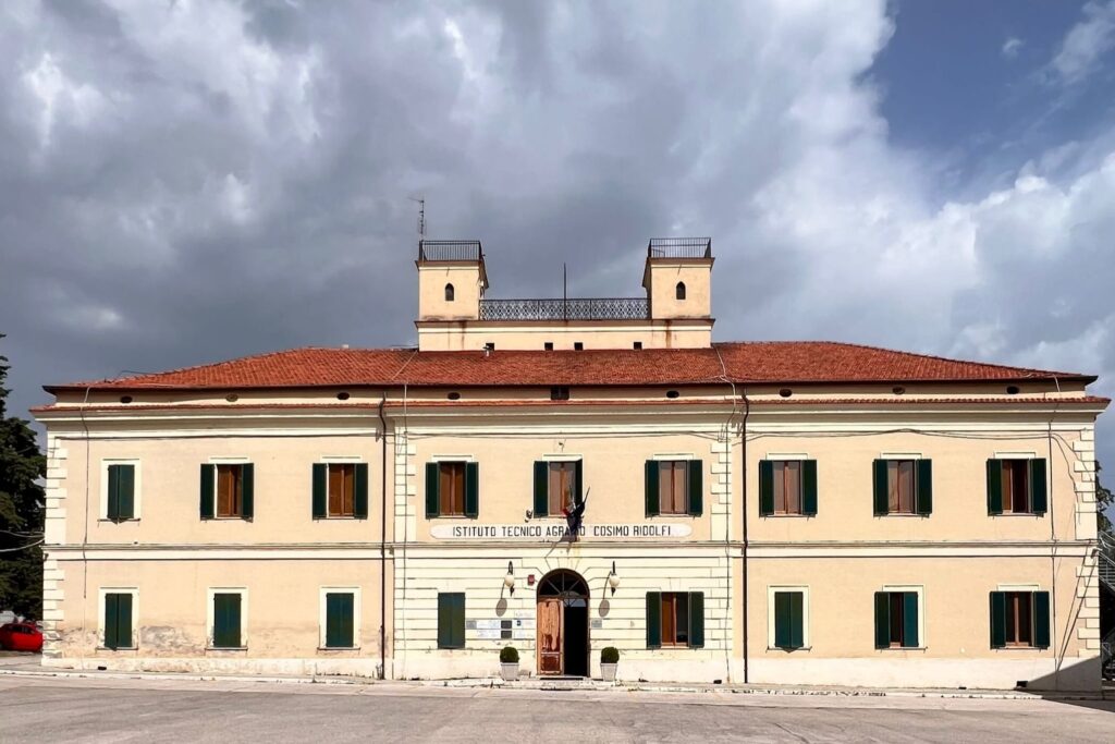 Dietrofront di Marsilio sul nuovo omnicomprensivo: la sede della presidenza da Scerni passa a Monteodorisio