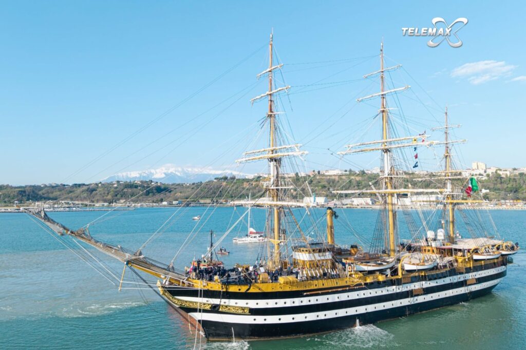 Ortona, i numeri della tappa del Tour Mediterraneo di Nave Amerigo Vespucci
